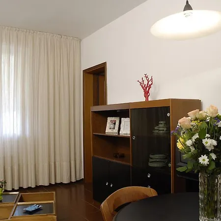 Centro Residenziale Maestoso Виареджо