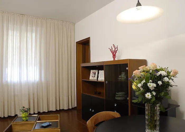 Centro Residenziale Maestoso В'яреджо